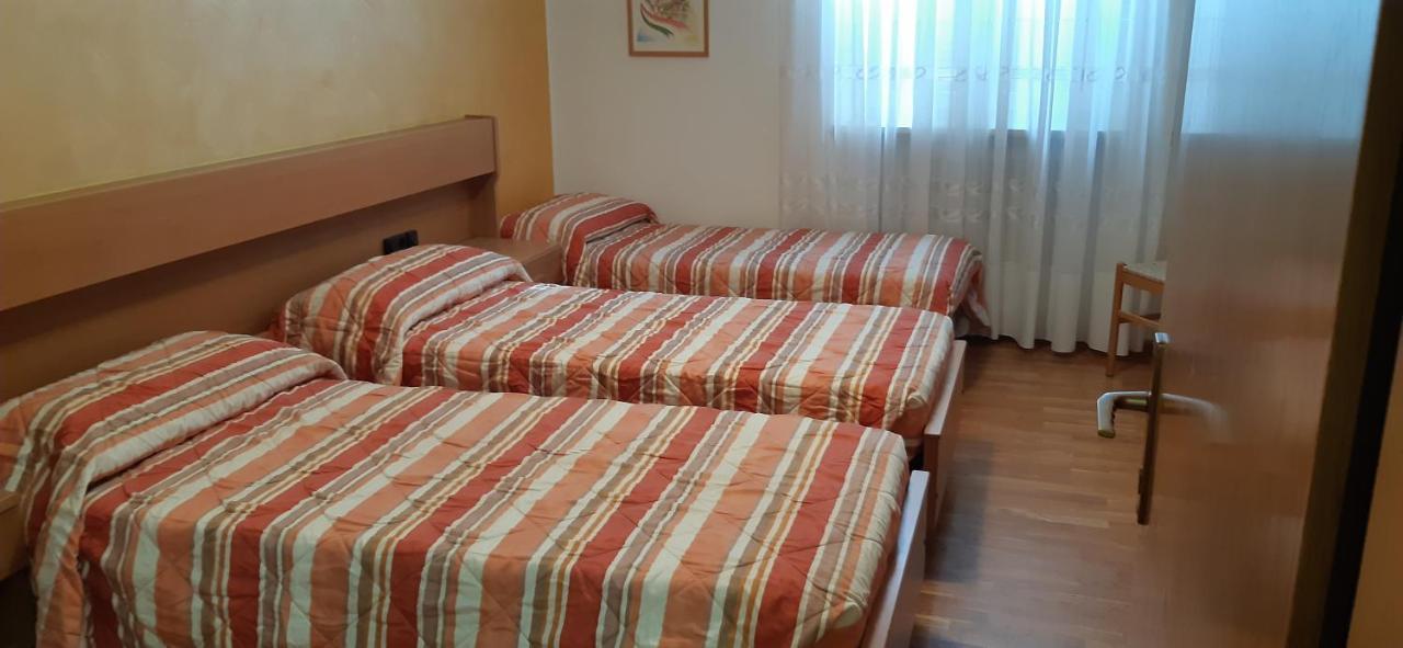 Hotel Garni Castel Ferari Tuenno Exteriér fotografie